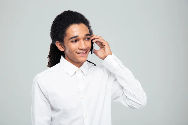 Afro american businessman talking on the phone — Stock Photo, Image