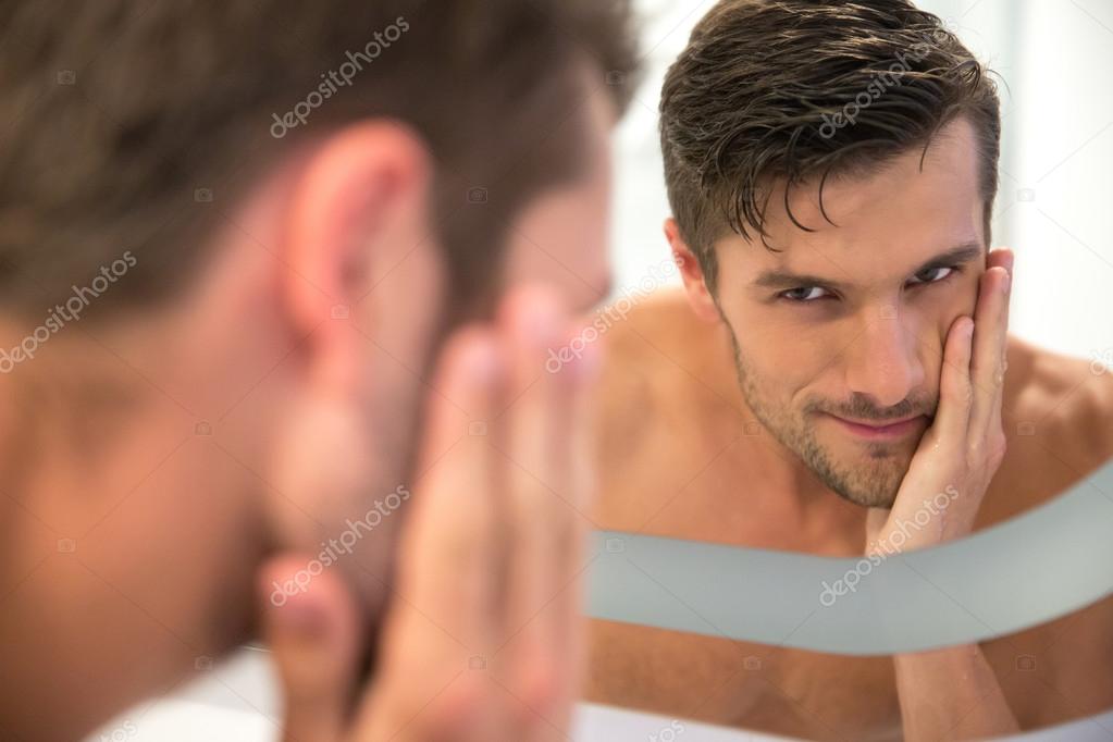 эхо и нарцисс уотерхаус. мем самовлюбленный. самовлюбленный человек цитаты. самовлюбленные цитаты. психологические факты о человеке любовь.