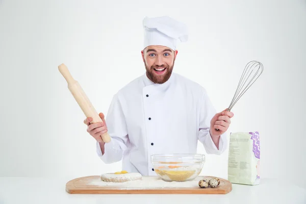 Bir neşeli erkek şef aşçı pişirme portresi — Stok fotoğraf