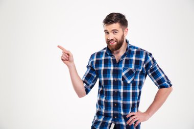 Gülümseyen adam işaret eden bir parmağa uzakta Portresi