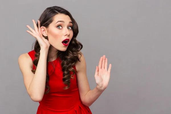 Woman is listening what you got to say — Stock Photo, Image