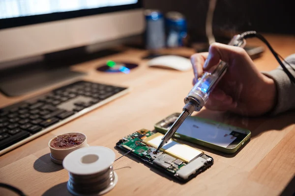 ᐈ Celular destruido imágenes de stock, foto reparacion celular | descargar  en Depositphotos®