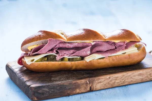 Zdravé sendvič s rostbífem — Stock fotografie