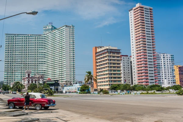 Stadtbild, die höchsten Hotels in Havanna, Kuba. — Stockfoto