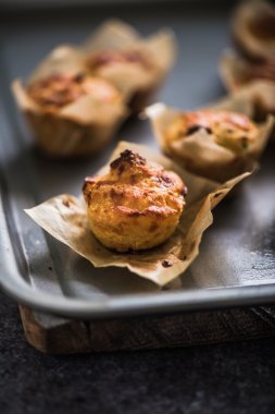 owen geleneksel Mısır ekmeği kek üzerine Görünümü Kapat