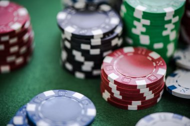 fiş yığınları üzerinde Görünümü Kapat