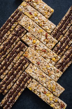 tahıl ve müsli proteind çubukları