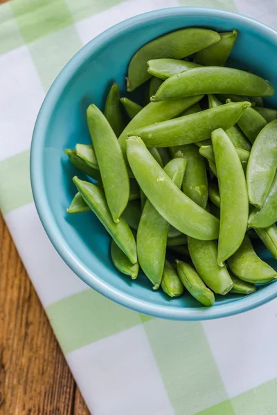 Pois vert doux dans un bol — Photo