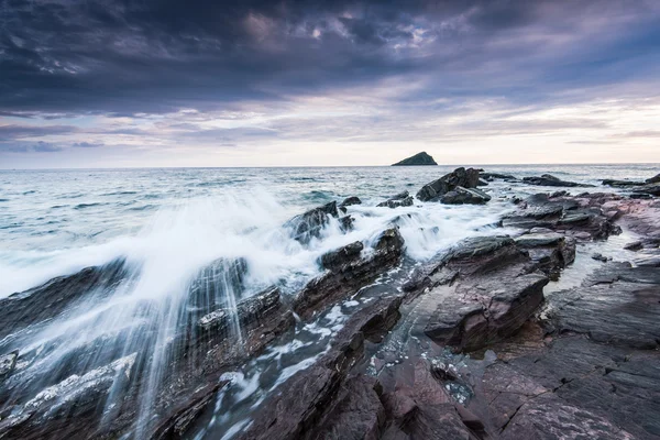 Golven bij strand — Stockfoto