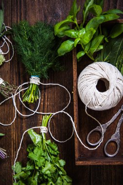 Taze ot kurutmak için hazırlamak