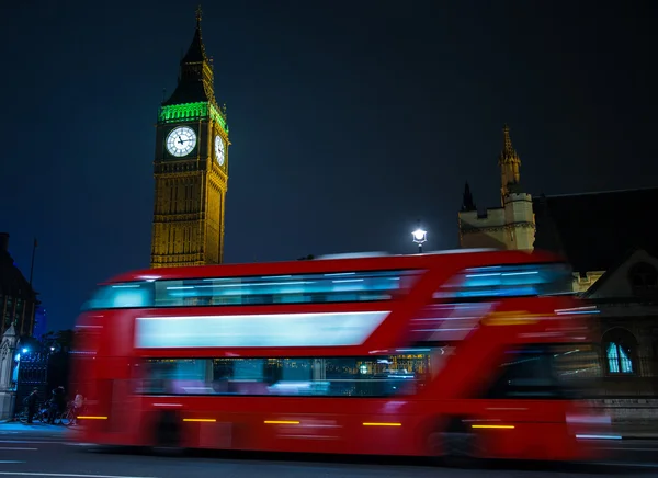 Londres Big Ben e ônibus de dois andares — Fotografia de Stock
