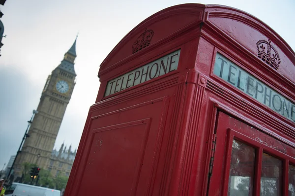 Cabine téléphonique à Londres — Photo