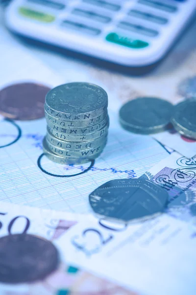 Stack of british pound coins in vintage style — Stock Photo, Image