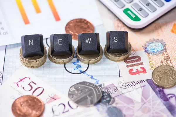 Finance news concept with punds in background — Stock Photo, Image