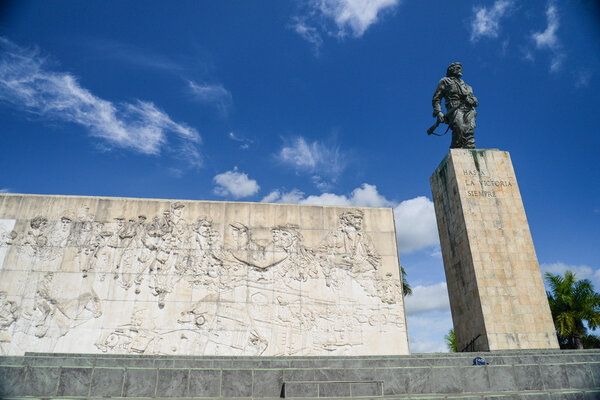 SANTA CLARA, CUBA - 14 ДЕКАБРЯ 2014 Мавзолей Че Гевары
 