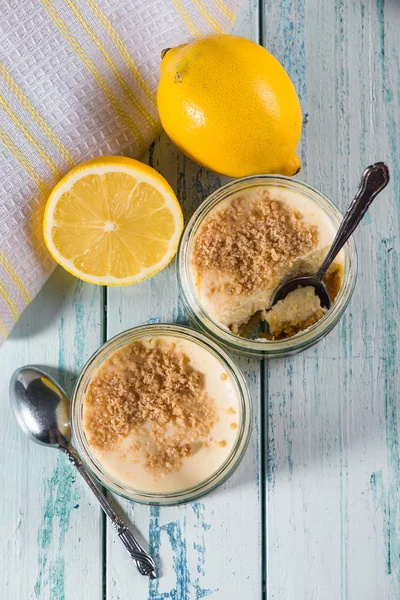Свіжий солодкий лимонний чізкейк — стокове фото