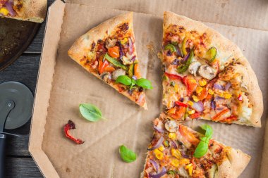 dilim ev yapımı vejetaryen pizza kutusu