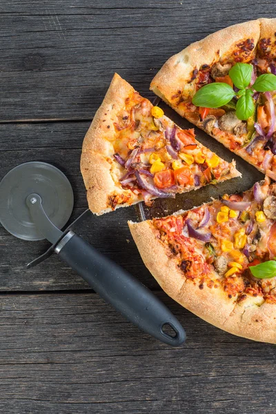 自制意大利素食比萨 — 图库照片