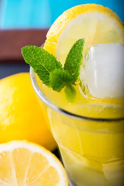 Homemade lemonade with mint and sugar — Stock Photo, Image