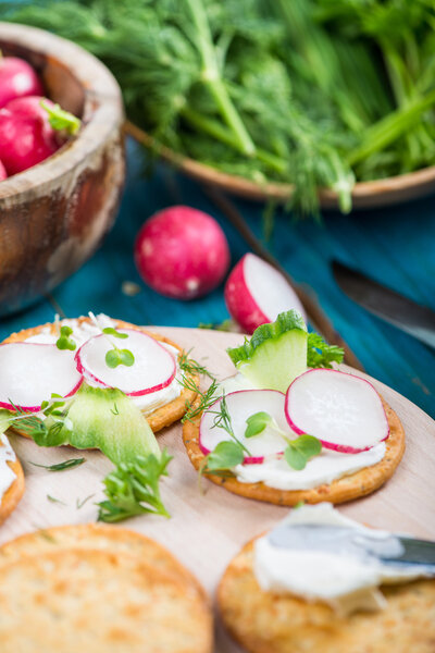 Healthy snacks,crackers with cottage cheese and fresh vegetables