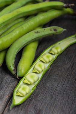 Çiftlik taze çiğ braod fasulye