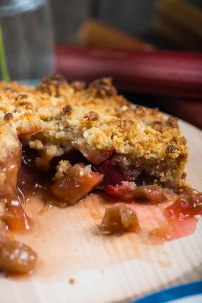 Homemade organic traditional rhubarb pie — Stock Photo, Image