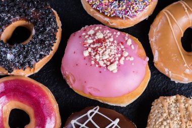 yandan Görünümü Kapat esnaf çörek, seçici odak dekore edilmiştir.