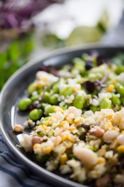 SağIıklı vejetaryen salata