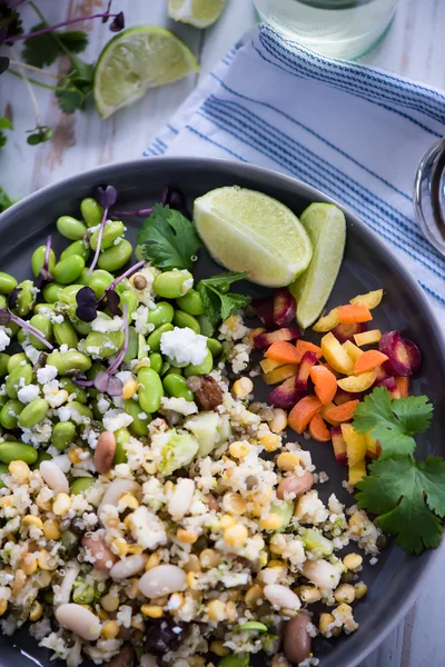 Wholefood vegetarische salade — Stockfoto