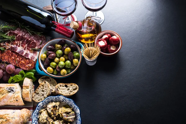 Tapas españolas, fondo frontera de alimentos — Foto de Stock