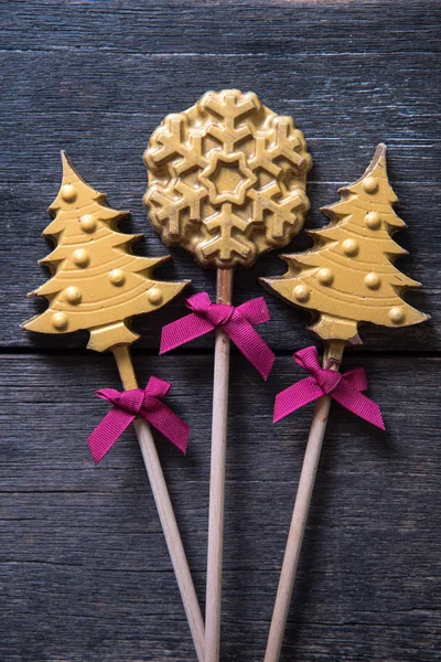 Arbre de Noël et bonbons au chocolat étoile — Photo