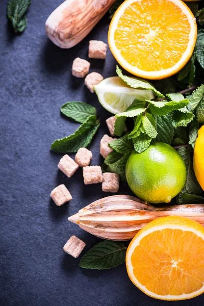 Tasty summer refreshing lemonade — Stock Photo, Image