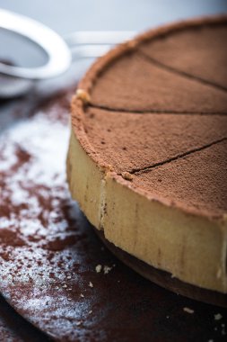 Çikolatalı Kek kısmı hizmet