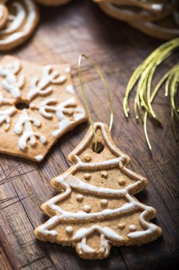 Noel ağacı kurabiye 