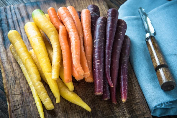 Sekumpulan wortel pelangi segar — Stok Foto
