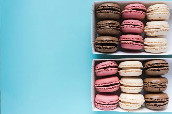 Box of homemade macarons — Stock Photo, Image