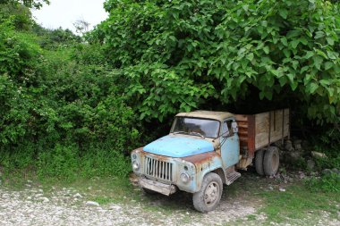 Eski kamyon