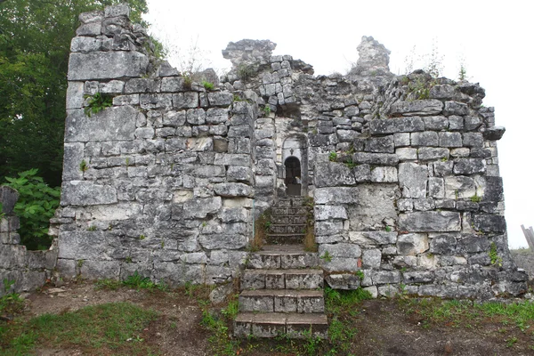 Abhazya kilisede