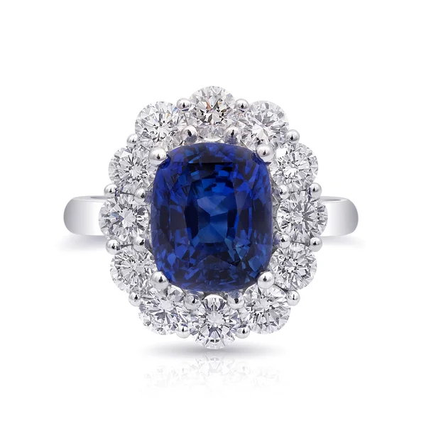 Cincin Sapphire Biru Alami — Stok Foto