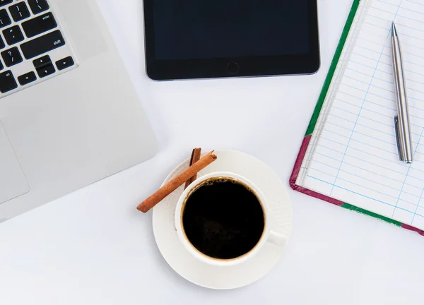 Coffee cup and laptop for business. — Stock Photo, Image