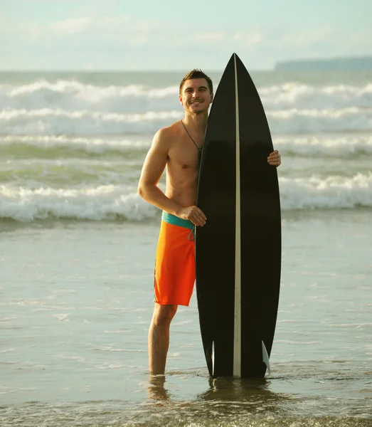 Surfer with board — Stock Photo, Image