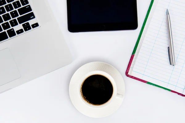 Coffee cup and laptop for business. — Stock Photo, Image