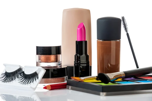 Uppsättning av professionell makeup — Stockfoto