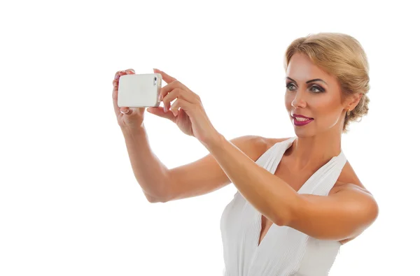 Mladá žena užívající selfie — Stock fotografie
