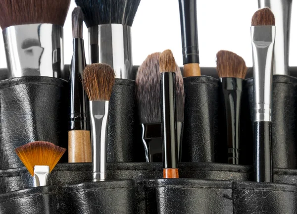 profesyonel makyaj fırçası