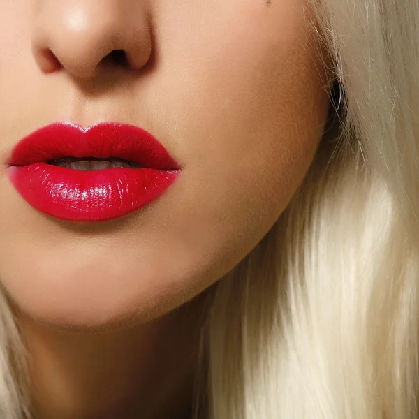 Labios rojos — Foto de Stock