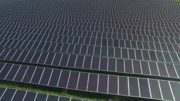 太陽光発電の太陽電池ユニット — ストック動画