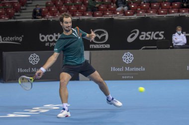 SOFYA - NOVEMBER 13.2020: Richard Gasquet (FRA), Bulgaristan 'ın Sofya kentinde düzenlenen ATP Sofya Açık turnuvasında 3-14 Kasım 2020