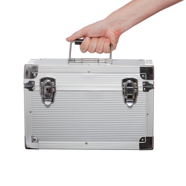 Çelik bir insan eli beyaz arka plan üzerinde izole durumda