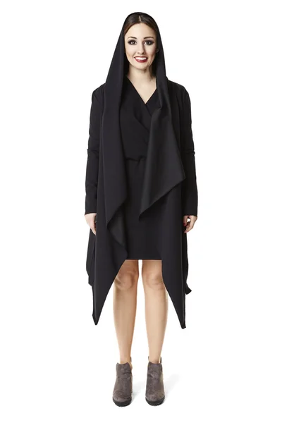 Donna in cappotto nero — Foto Stock